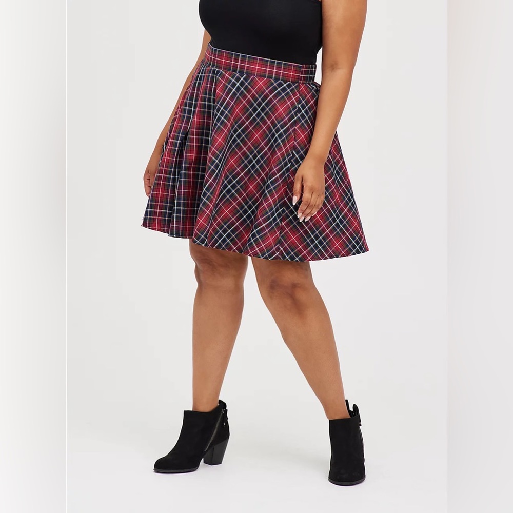 NWT Torrid Skater Skirt